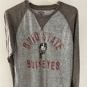 Men’s size Medium baseball tshirt